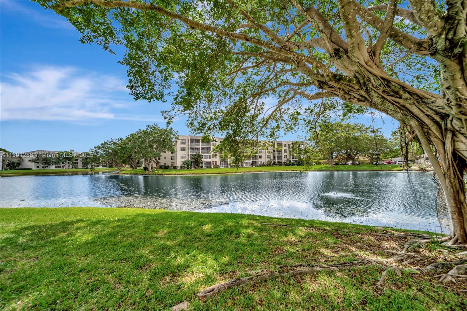 POINCIANA 11 PINE ISLAND - Residential