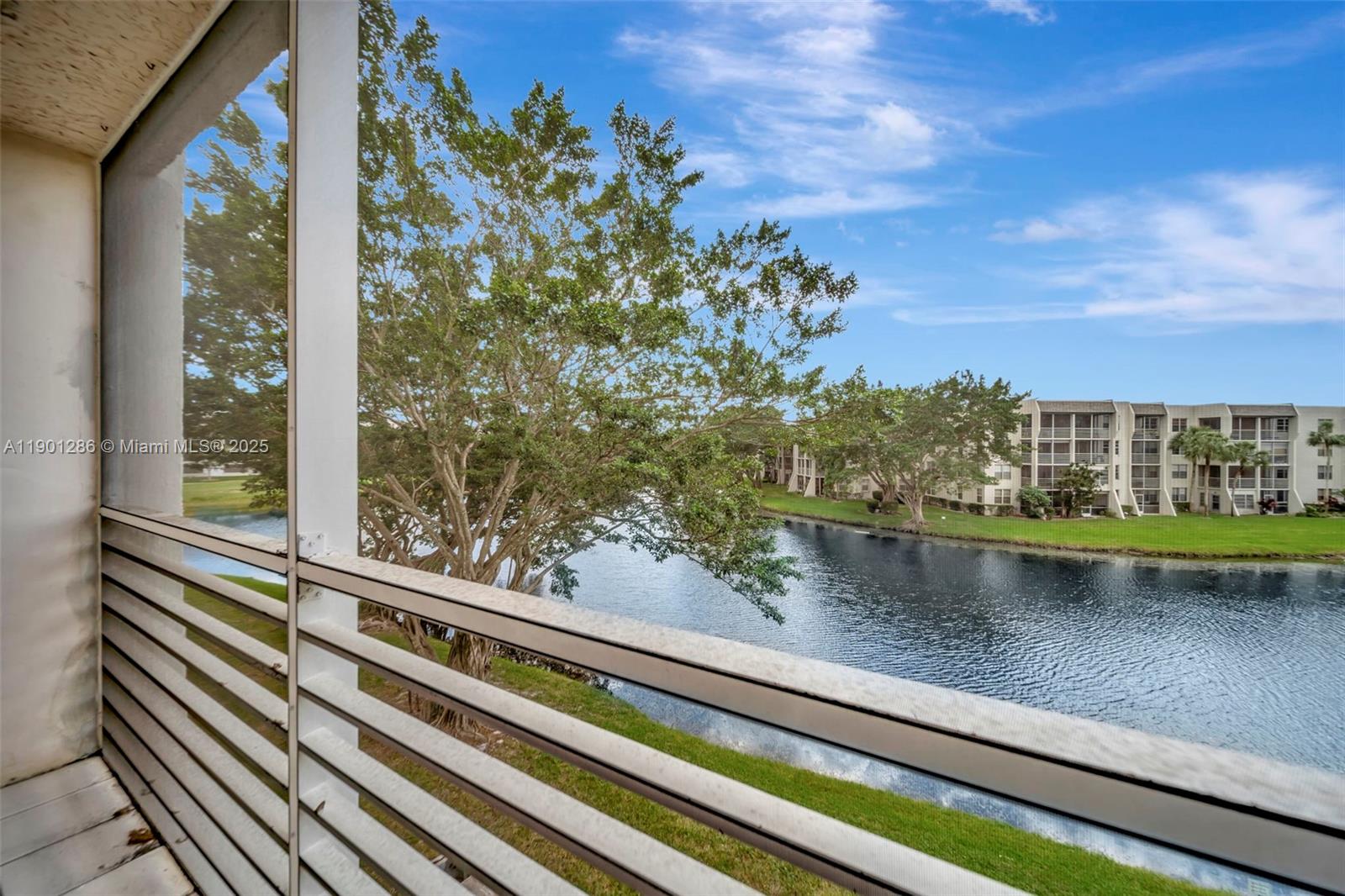 POINCIANA 11 PINE ISLAND - Residential