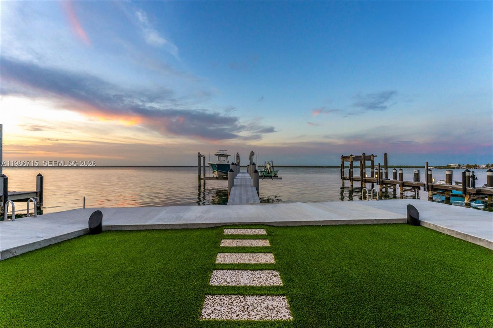 STILLWRIGHT POINT NO 1 - Residential