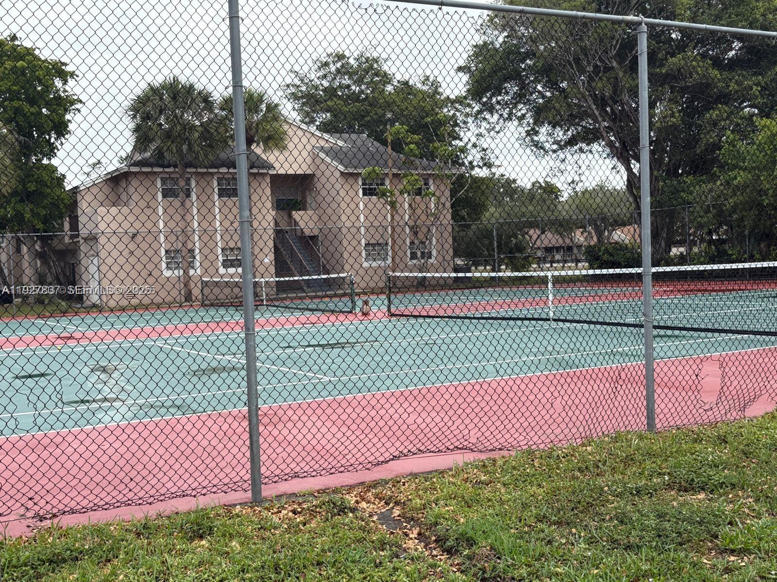 REFLECTIONS AT PEMBROKE P - Residential Lease