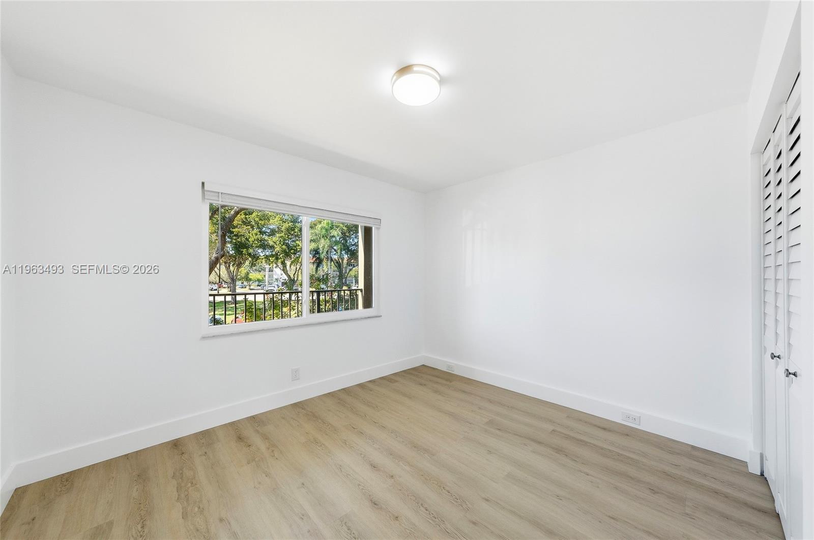 CAMBRIDGE AT CENTURY - Residential