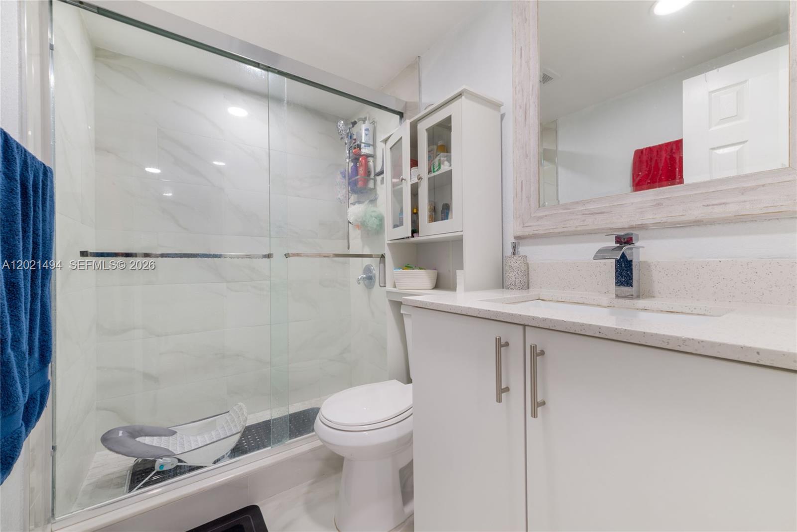 ROYAL PALM GARDENS CONDO - Residential