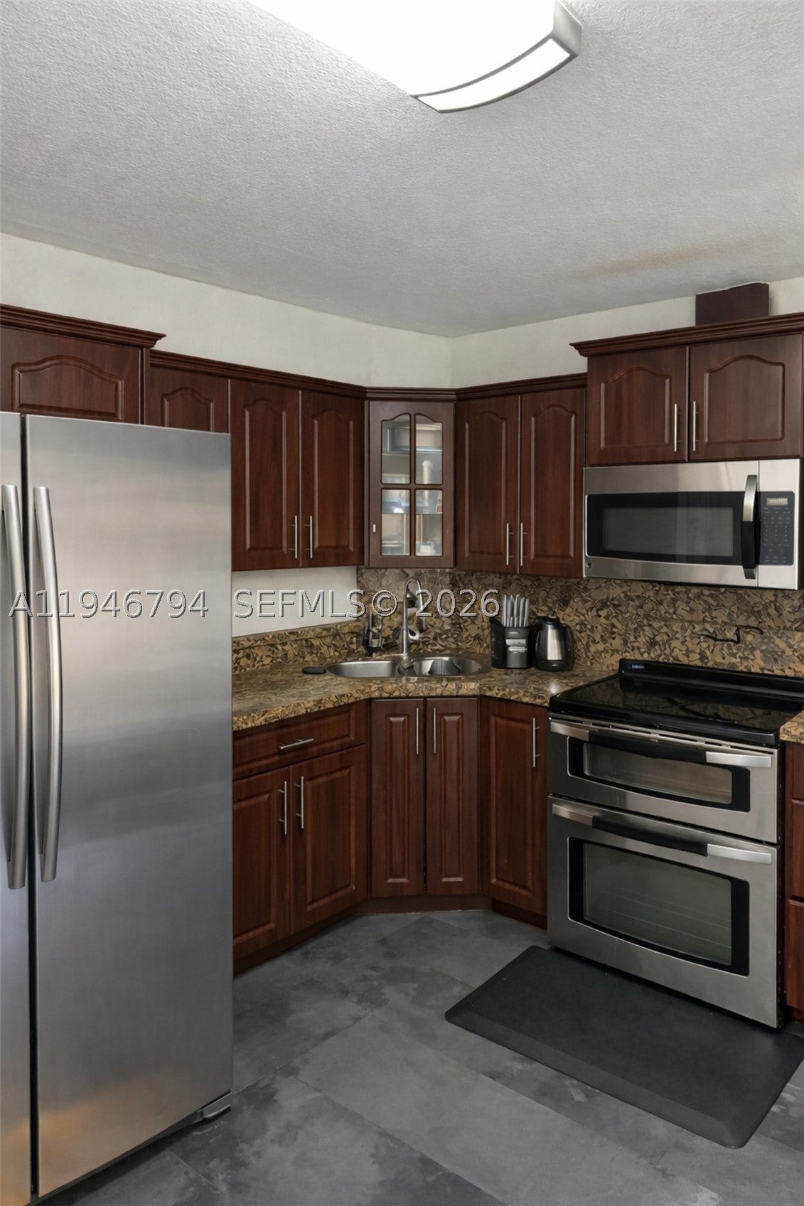 2190 W 60th St 21201