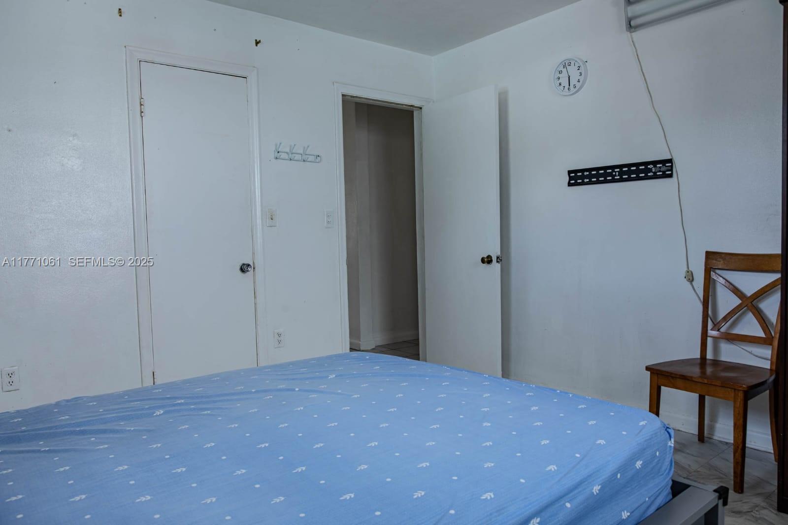 RIVERSIDE FARMS - Residential Income