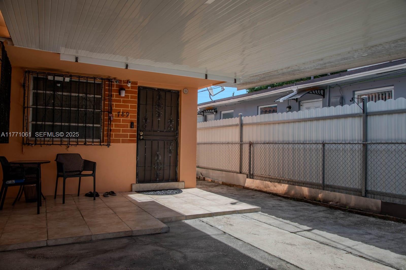 RIVERSIDE FARMS - Residential Income