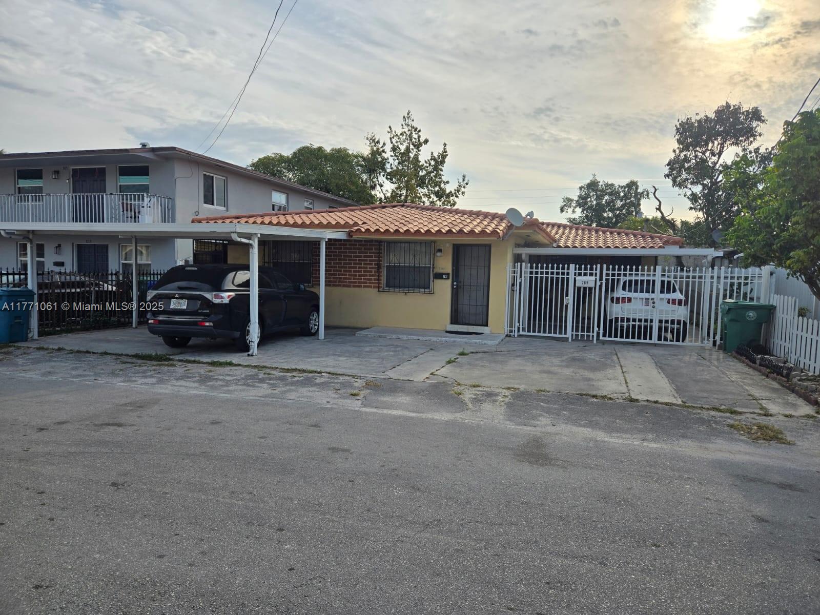 Rare opportunity to own this adjacent Duplex just minutes away from LoanDepot Park (Marlin Stadium),
Downtown Brickell, Miami International Airport, Miami Beach, and many more fantastic locations. Whether you're
searching for a profitable investment or a place to call home, these duplex checks mark both sides. Each unit has 2
bedroom & 1 full bathroom on each side. Please let us know if you have any questions or concerns.