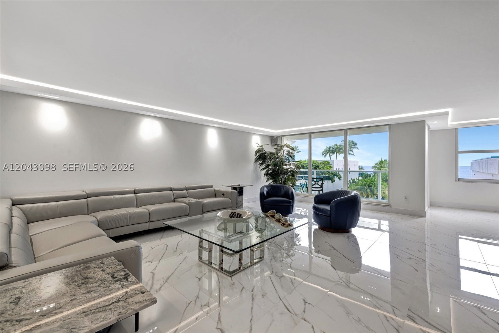 2751 S Ocean Dr 404N