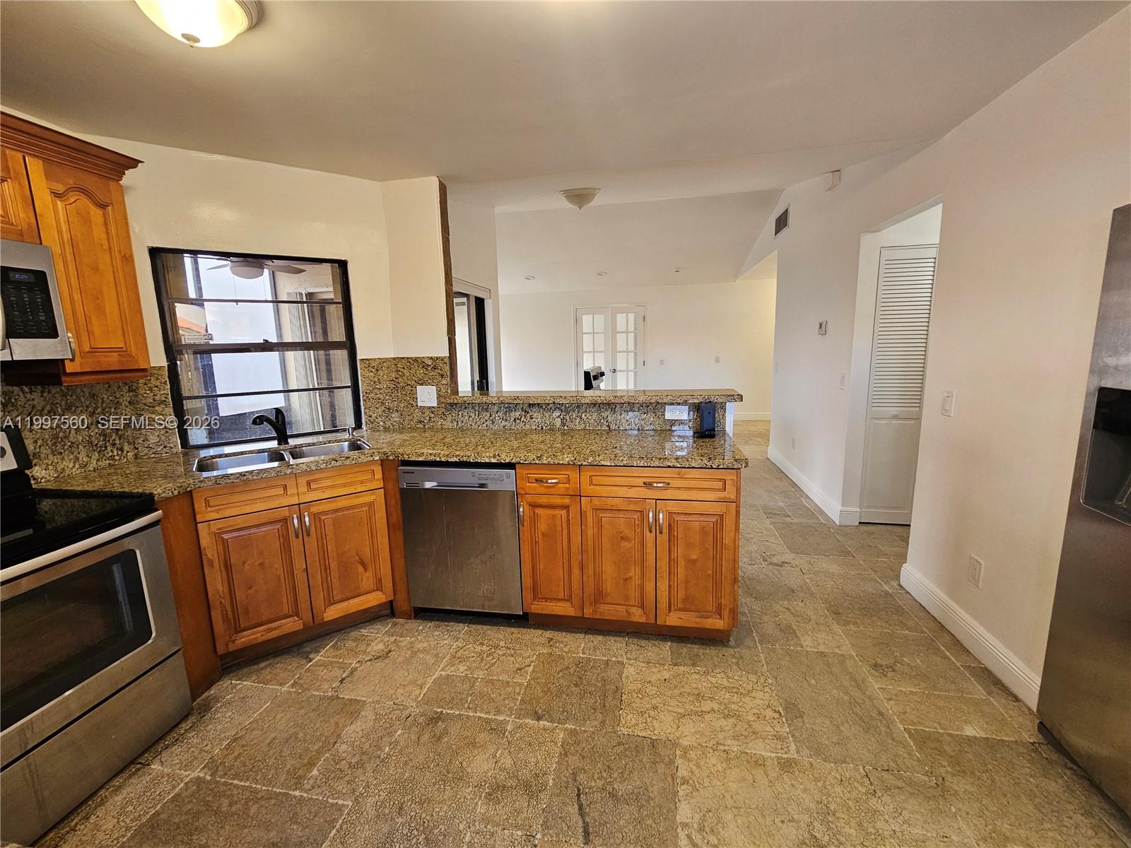 Lks Of Meadow Village Hom - Residential Lease