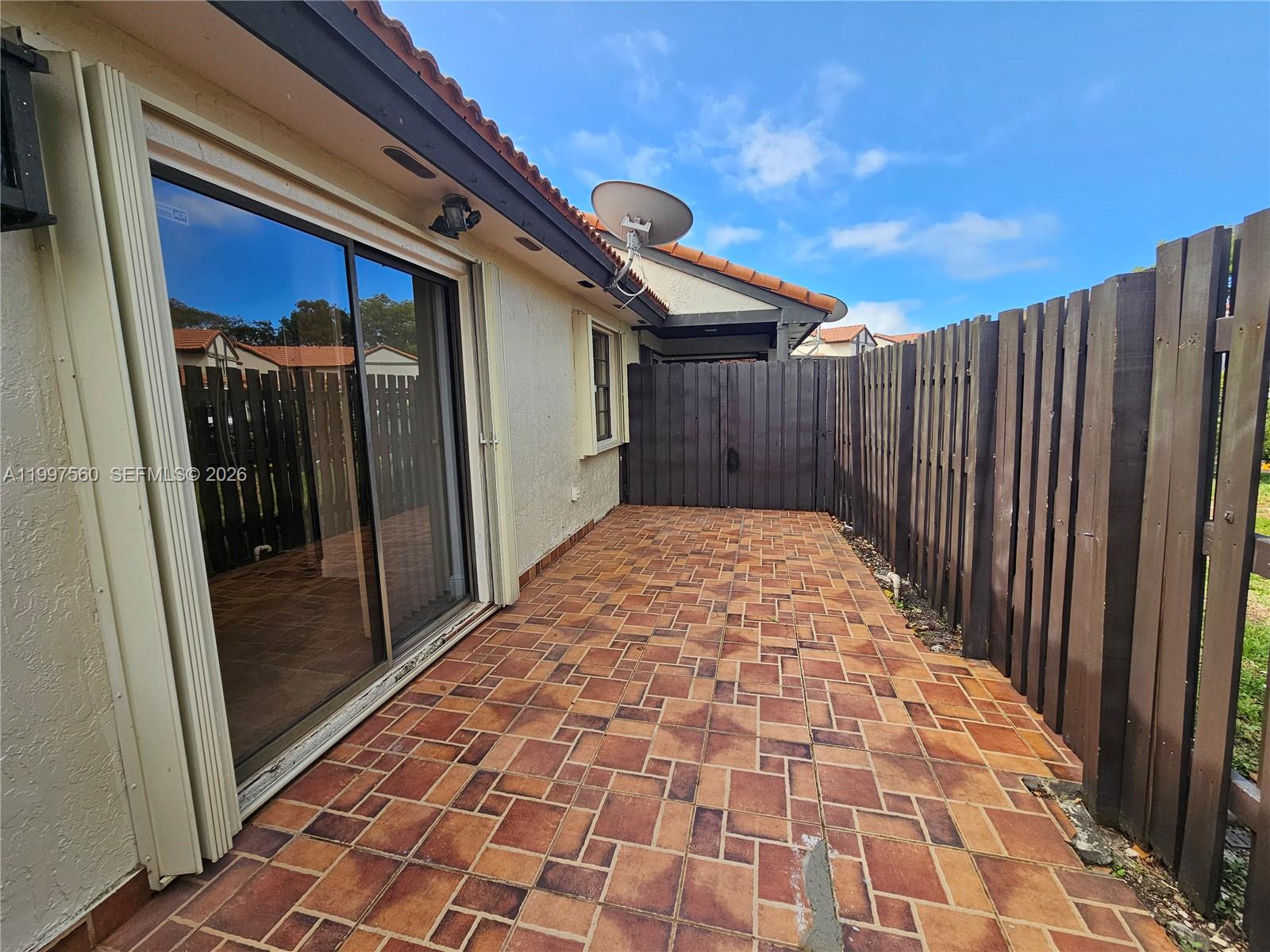 Lks Of Meadow Village Hom - Residential Lease