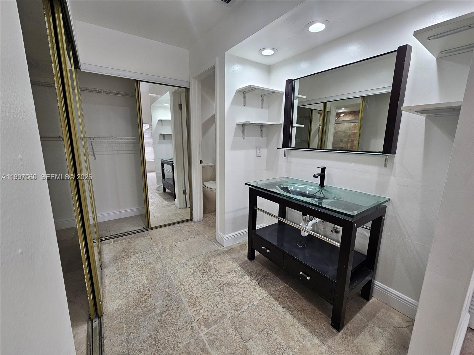 Lks Of Meadow Village Hom - Residential Lease