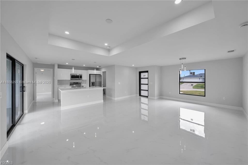 1421 NW 7th PL