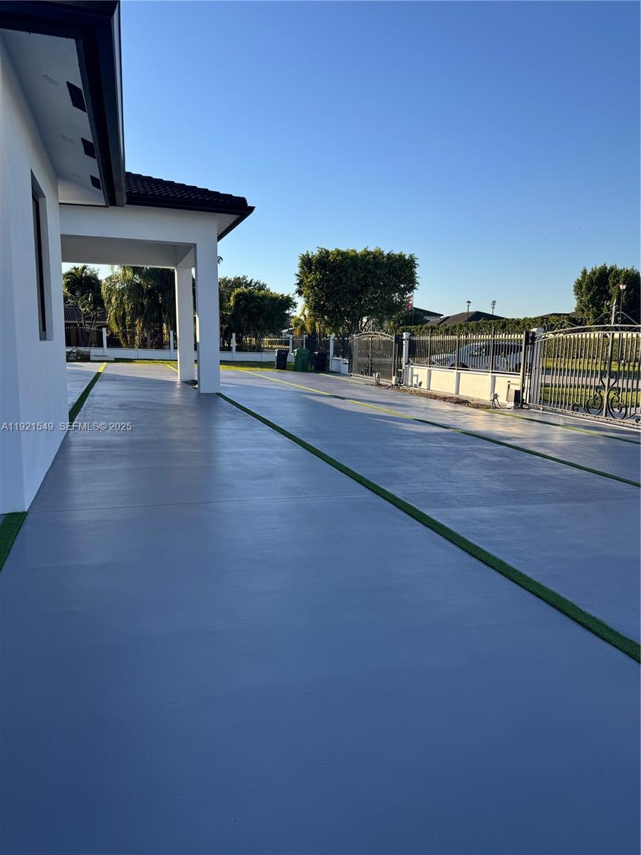 KRISTINA ESTATES - Residential