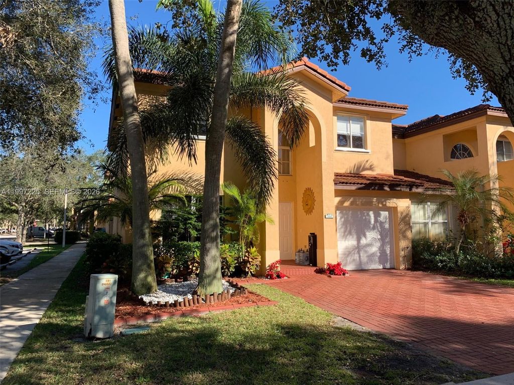 Photo of 194 Maple Ter, Davie, FL 33325 (MLS # A11997225)