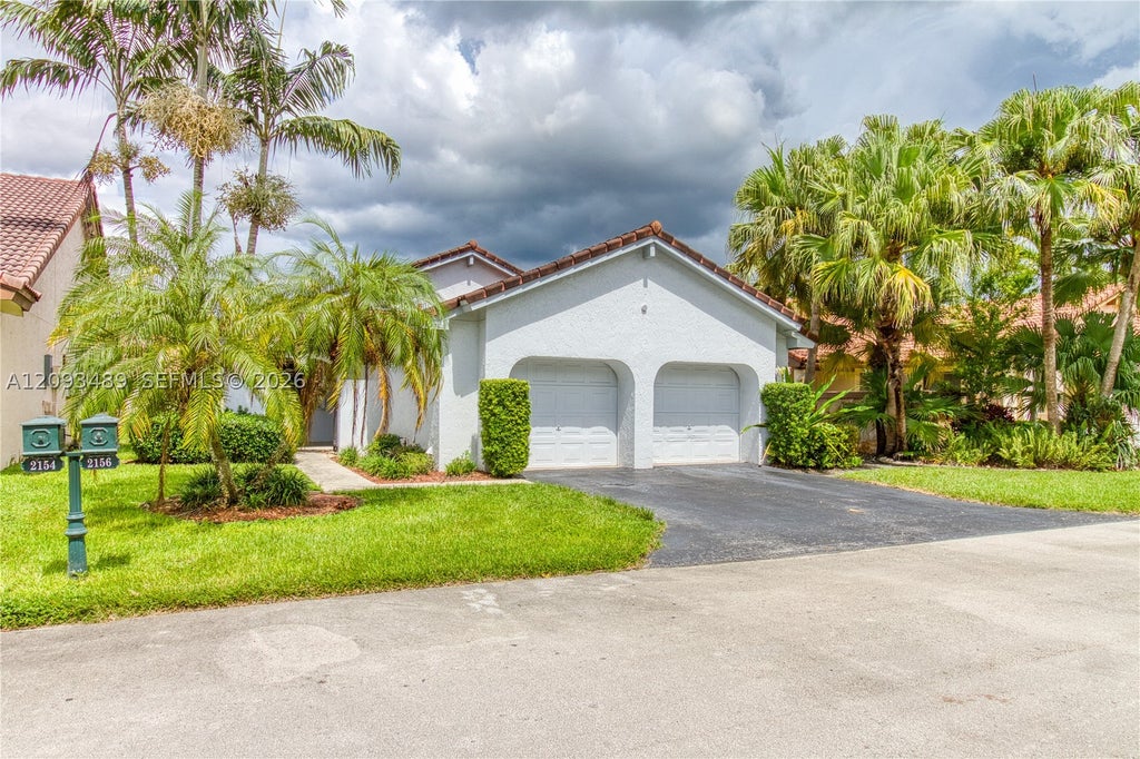 Photo of 2156 Baton Rouge, Weston, FL 33326 (MLS # A12093489)