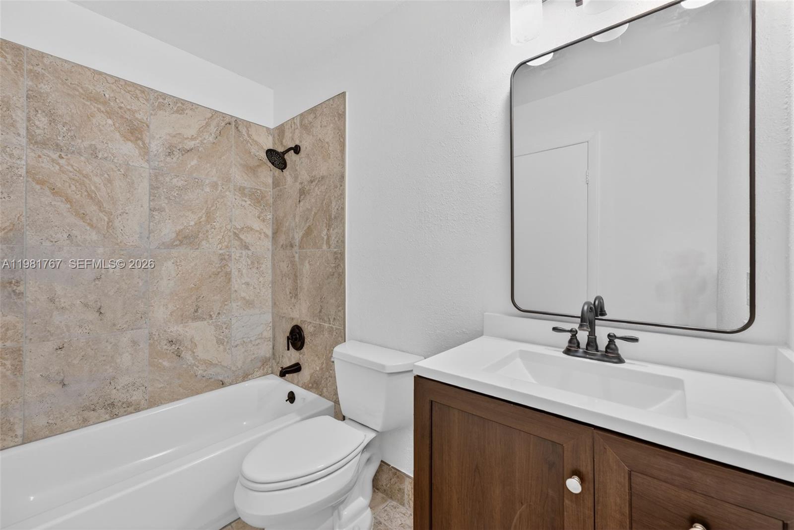 WEDGEWOOD CONDOMINIUM - Residential Lease