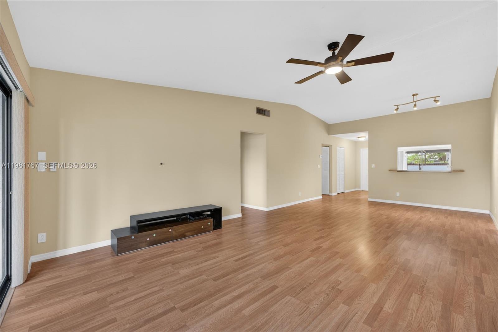 WEDGEWOOD CONDOMINIUM - Residential Lease