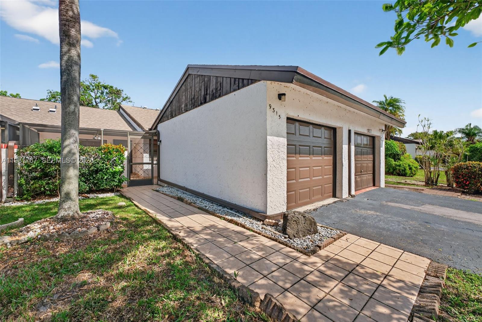 WEDGEWOOD CONDOMINIUM - Residential Lease