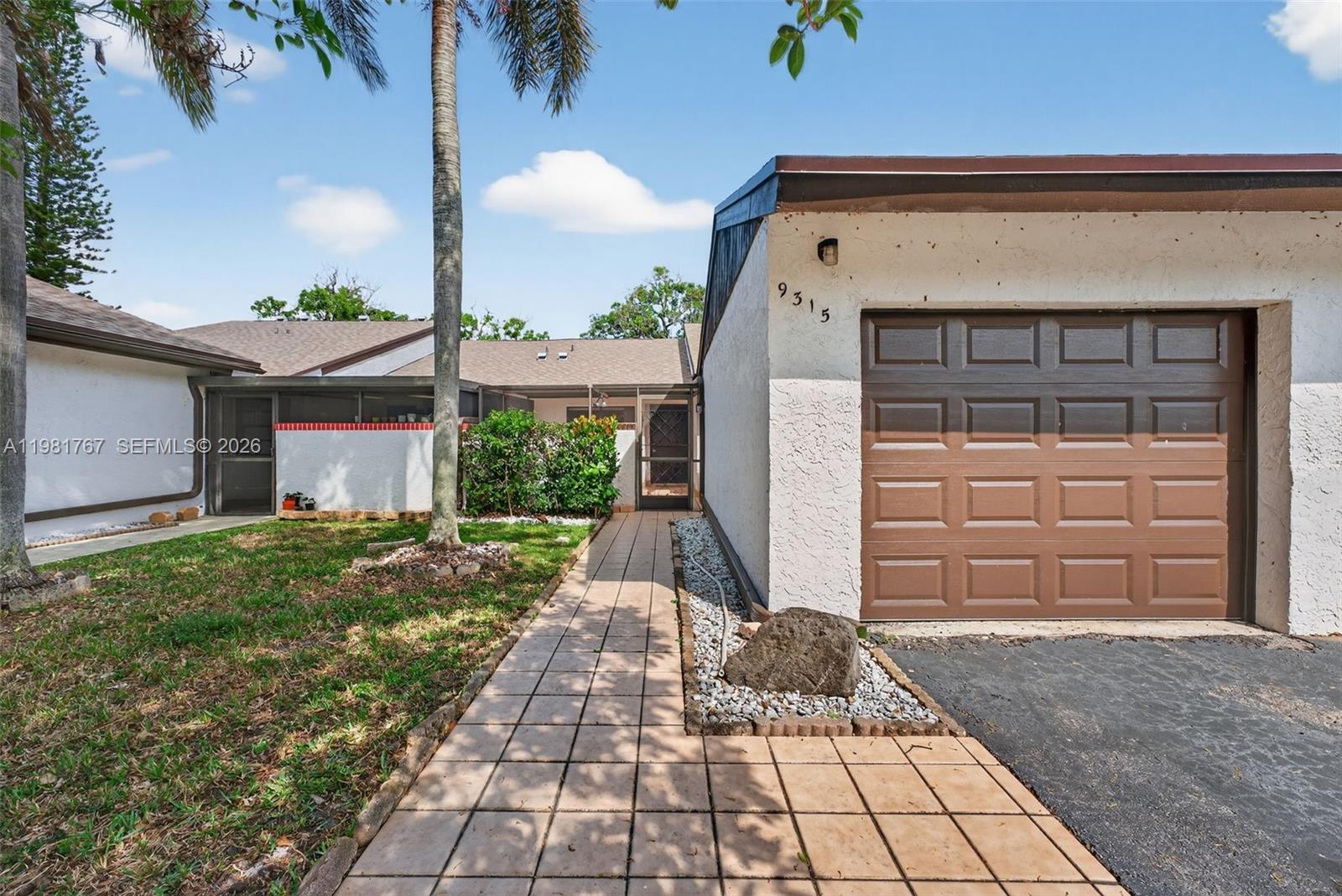 WEDGEWOOD CONDOMINIUM - Residential Lease