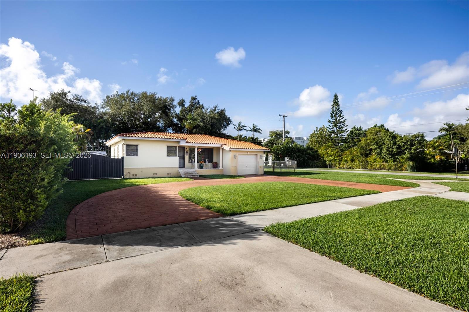 SCHENLEY PARK SEC 2 - Land