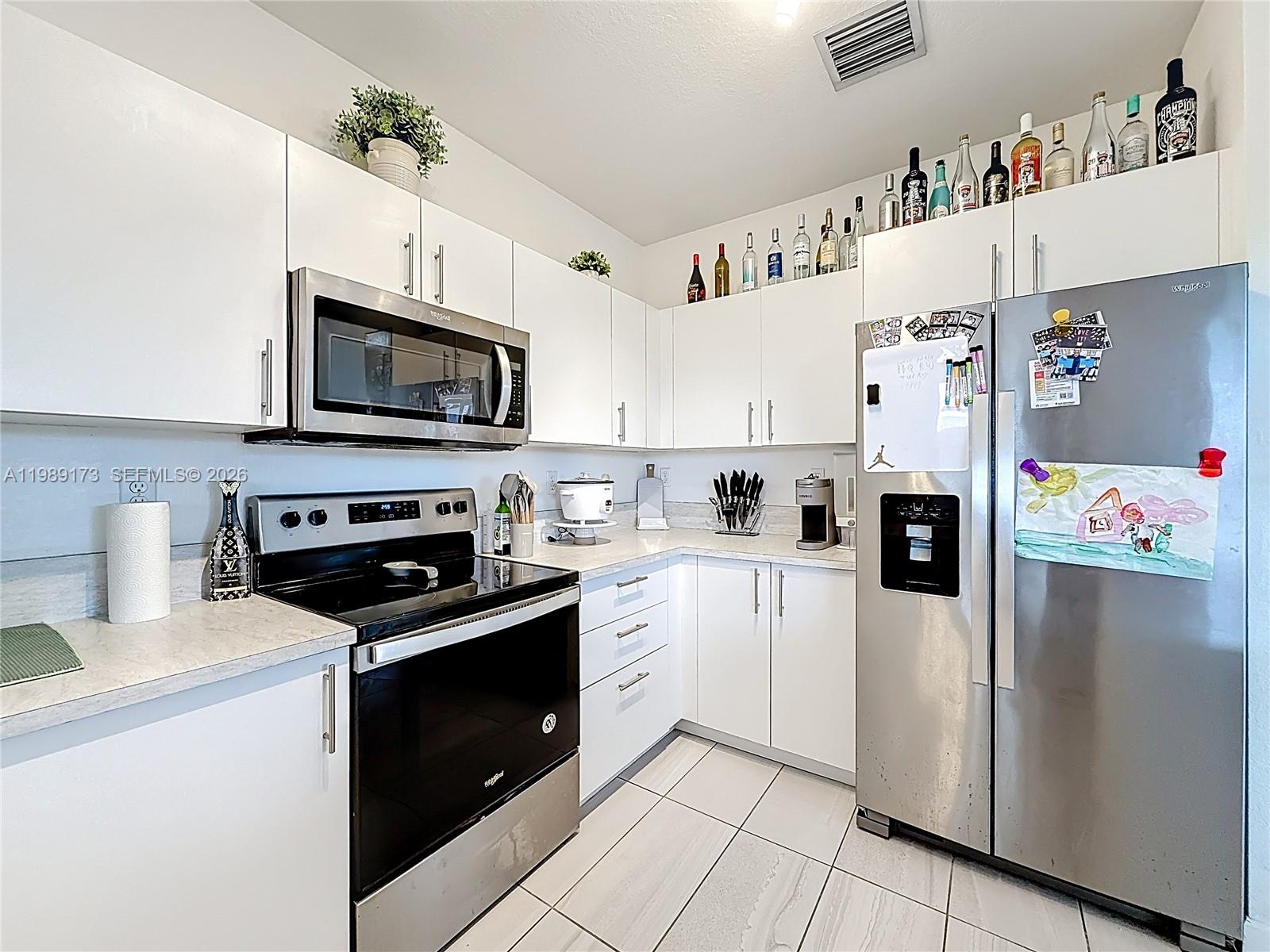FOREST PARK VILLAS - Residential
