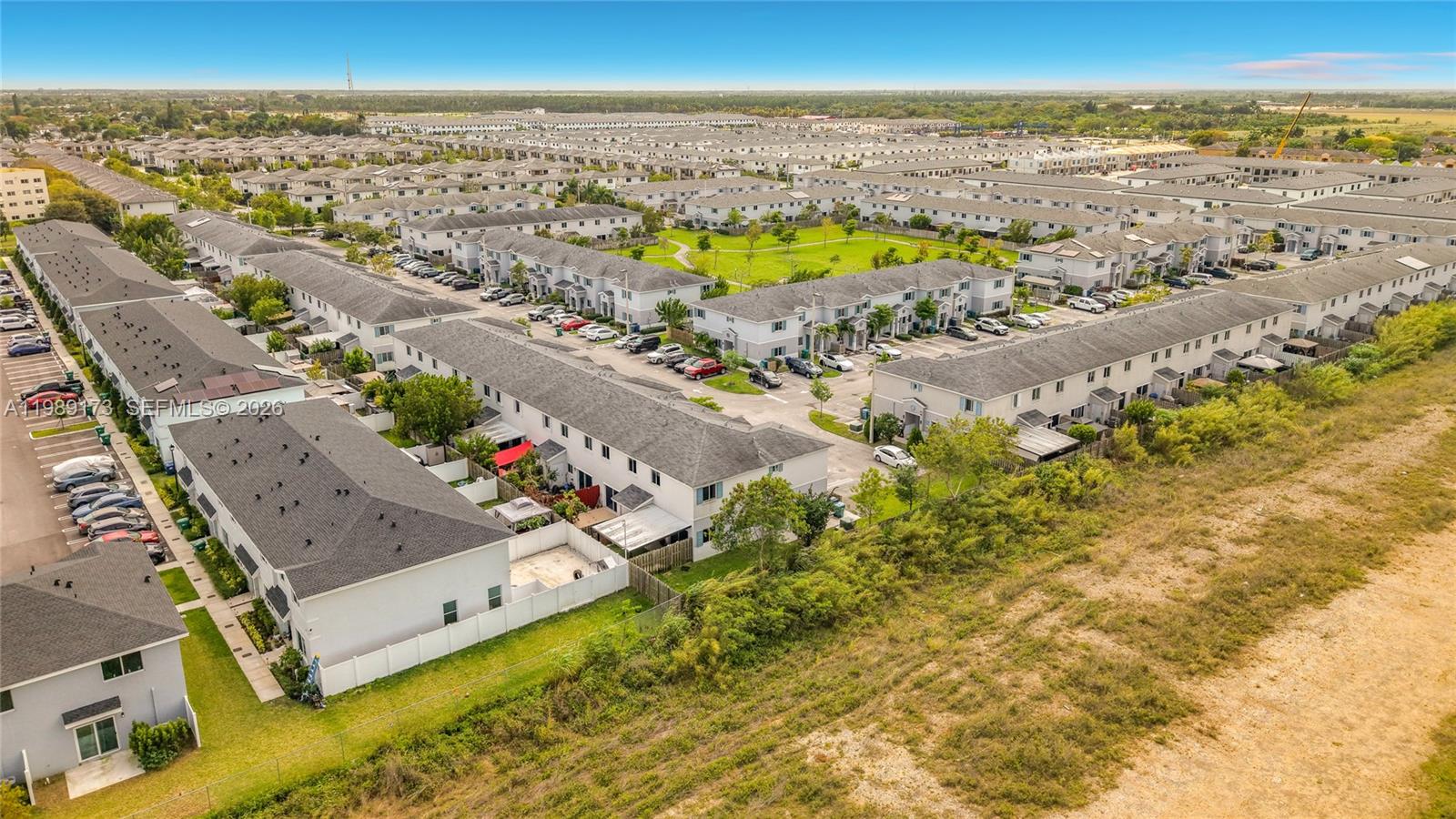FOREST PARK VILLAS - Residential