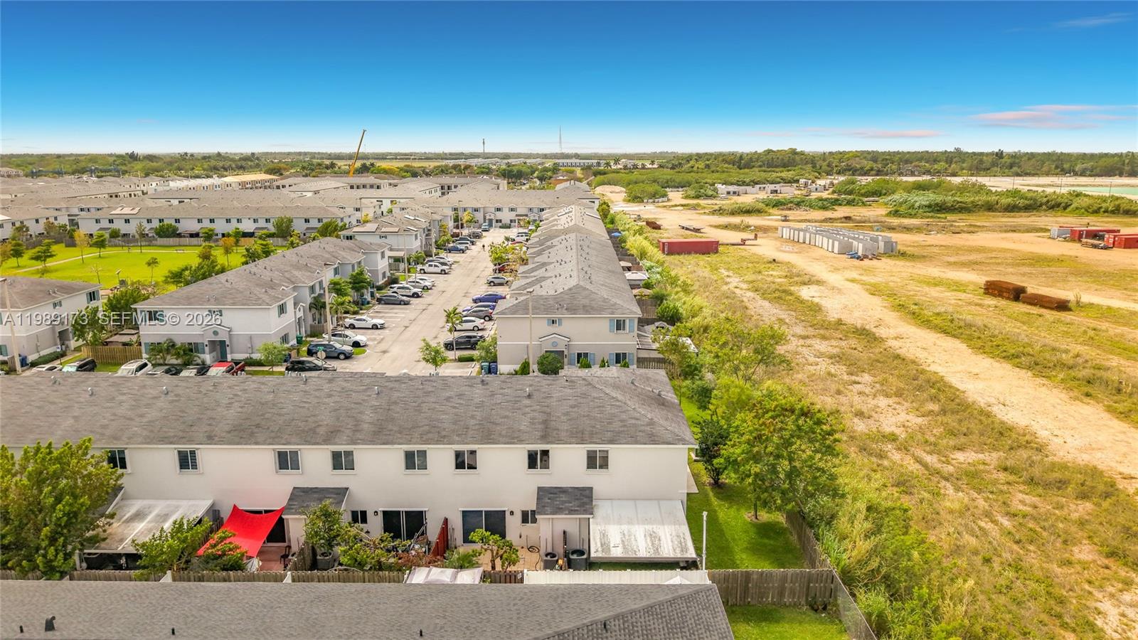 FOREST PARK VILLAS - Residential