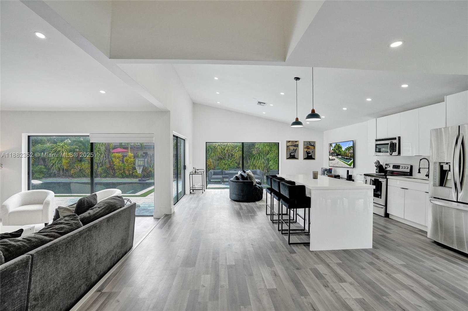 CITY OF LAUDERHILL SEC 1 - Residential Lease