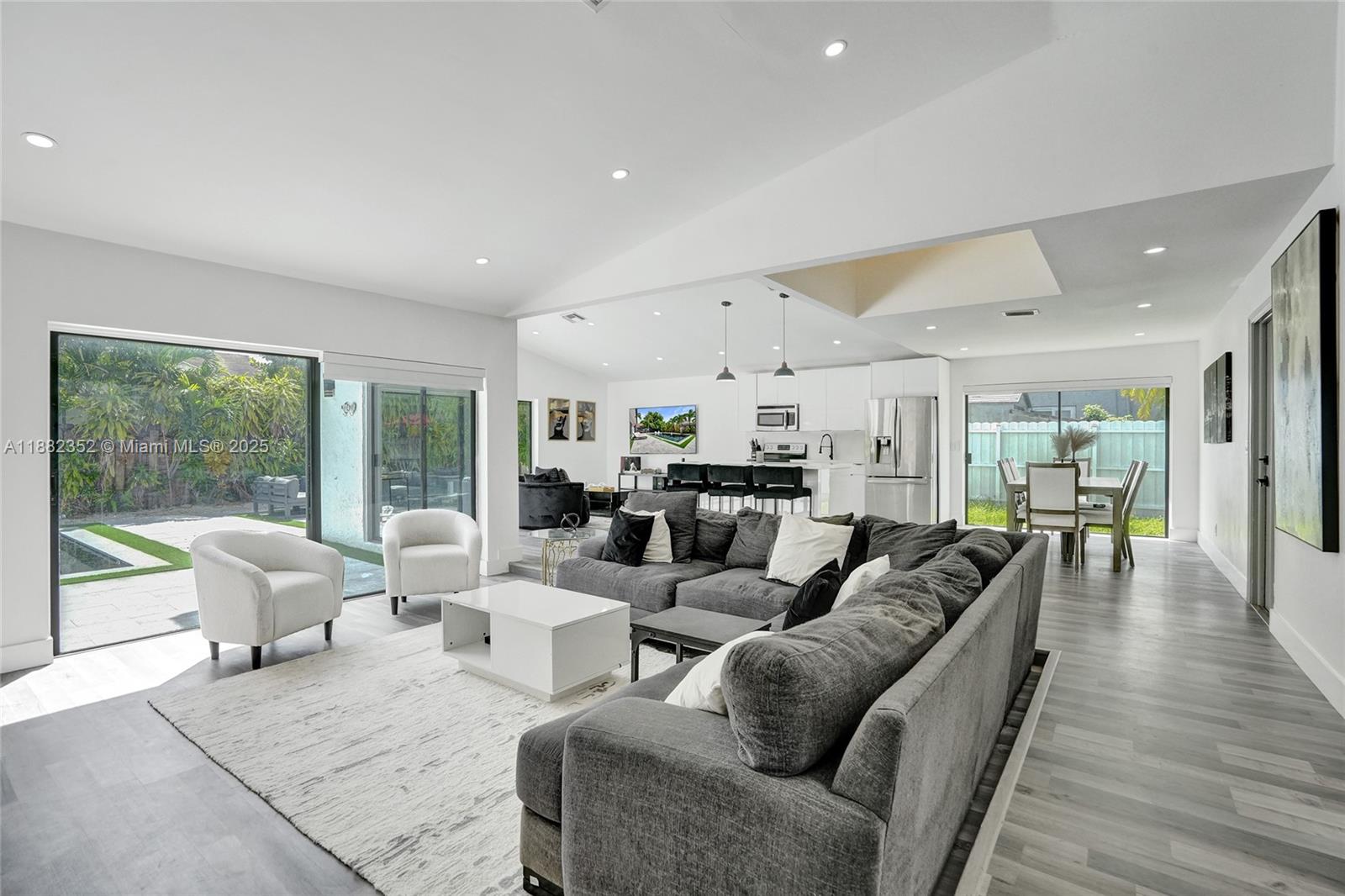 CITY OF LAUDERHILL SEC 1 - Residential Lease