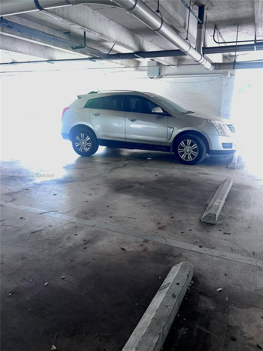 GOLD COAST CONDO - Residential