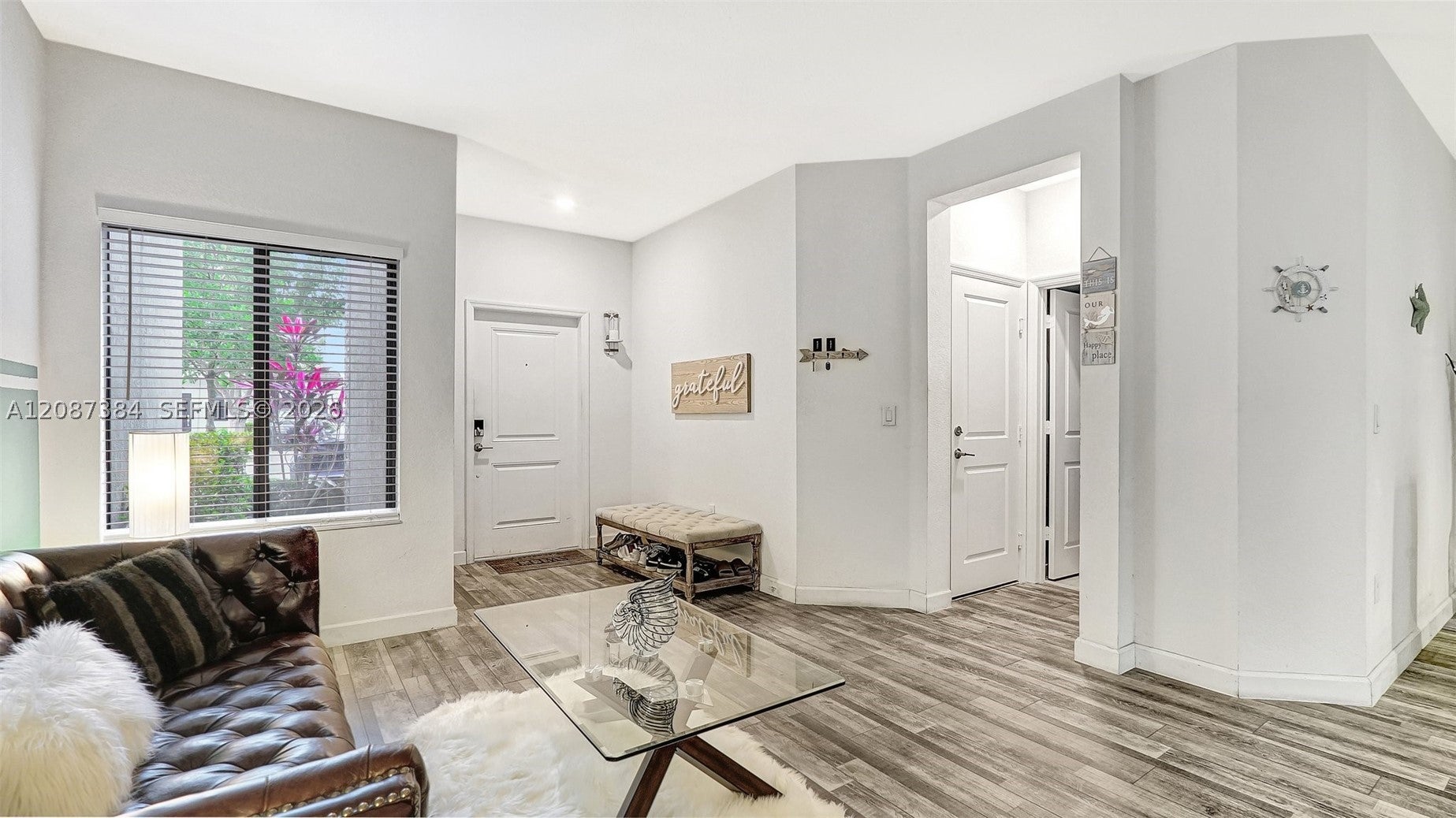 20725 NE 2nd Ct, Miami, FL, 33179/$575,000 3 20725 NE 2nd Ct