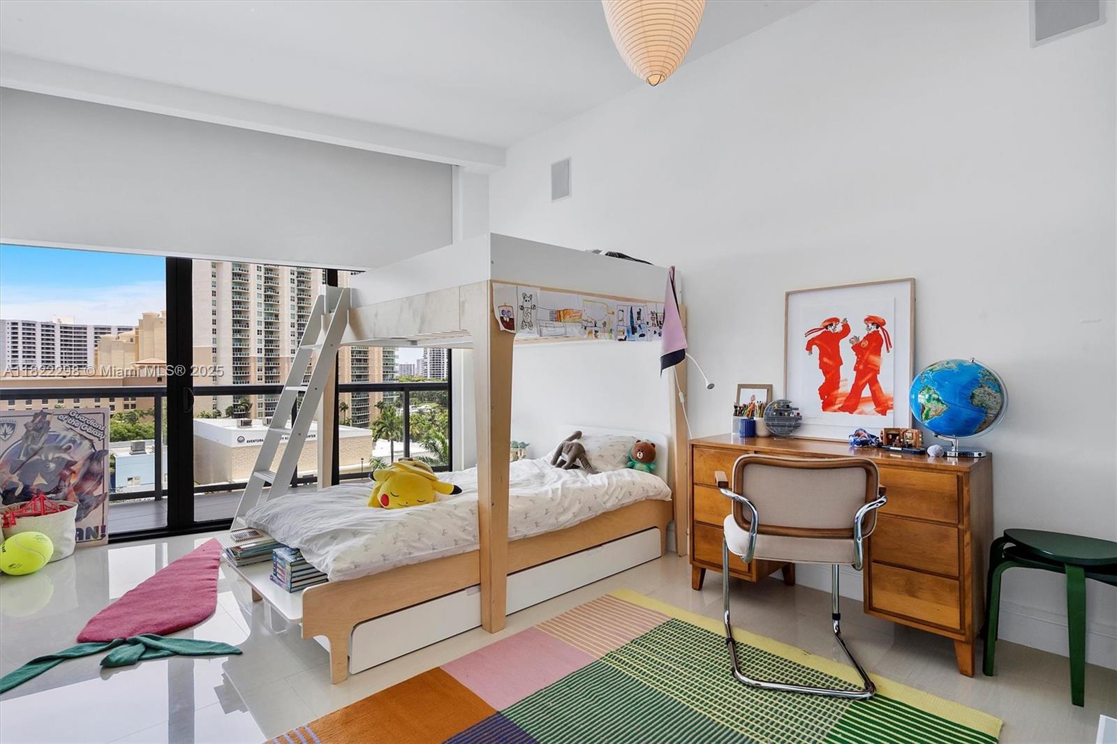 ECHO CONDO - Residential