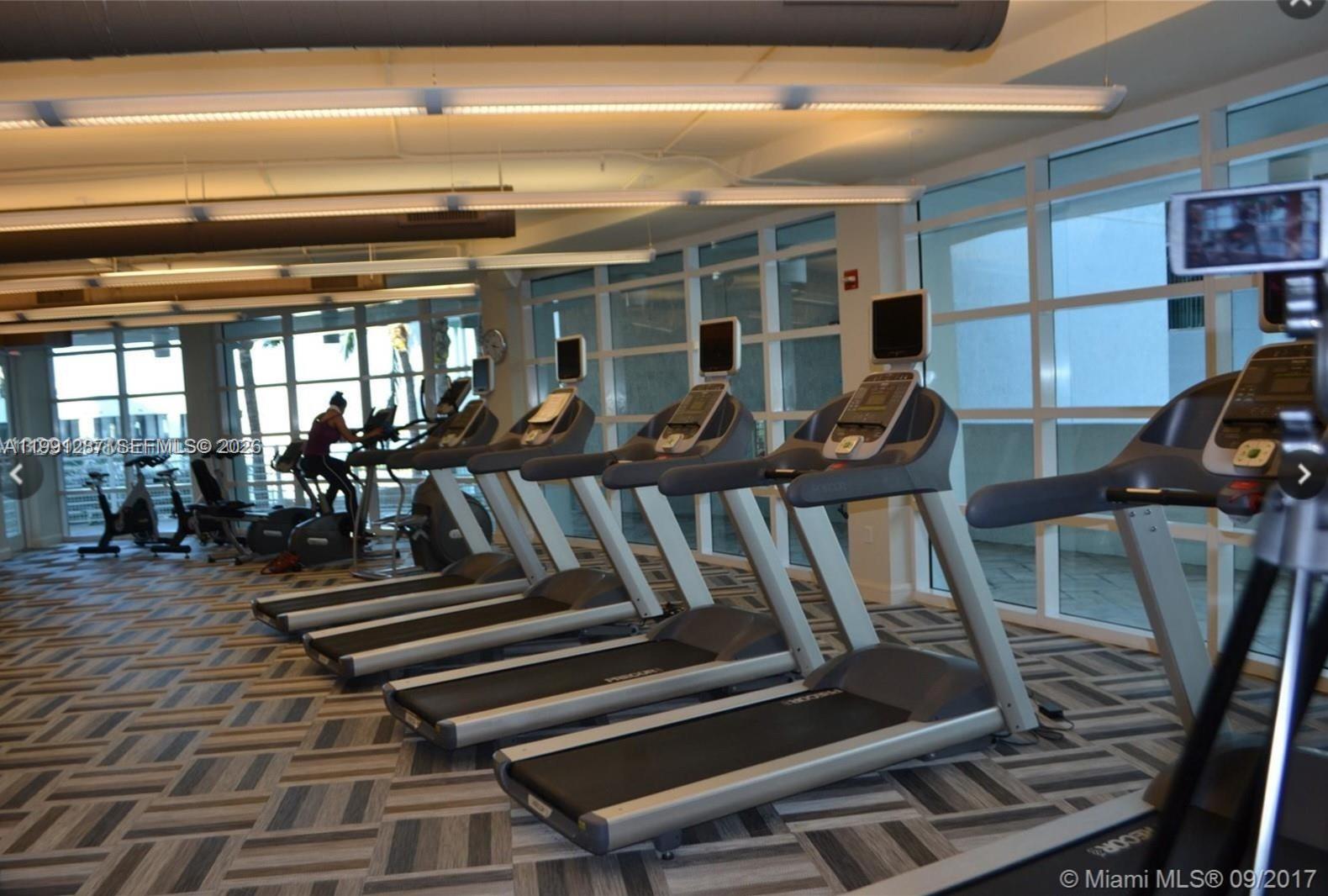 VIZCAYNE SOUTH CONDO - Residential Lease