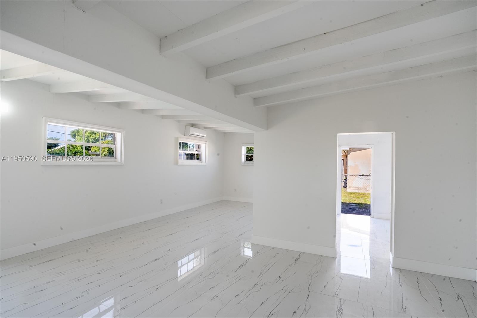 BERKELEY MANOR SEC 2 - Residential