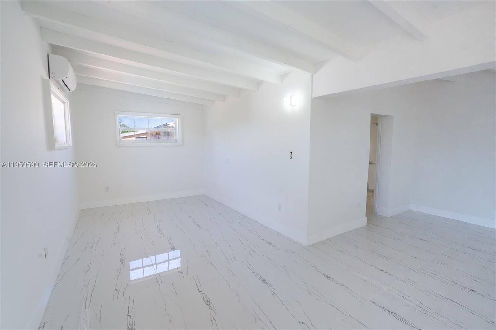 BERKELEY MANOR SEC 2 - Residential