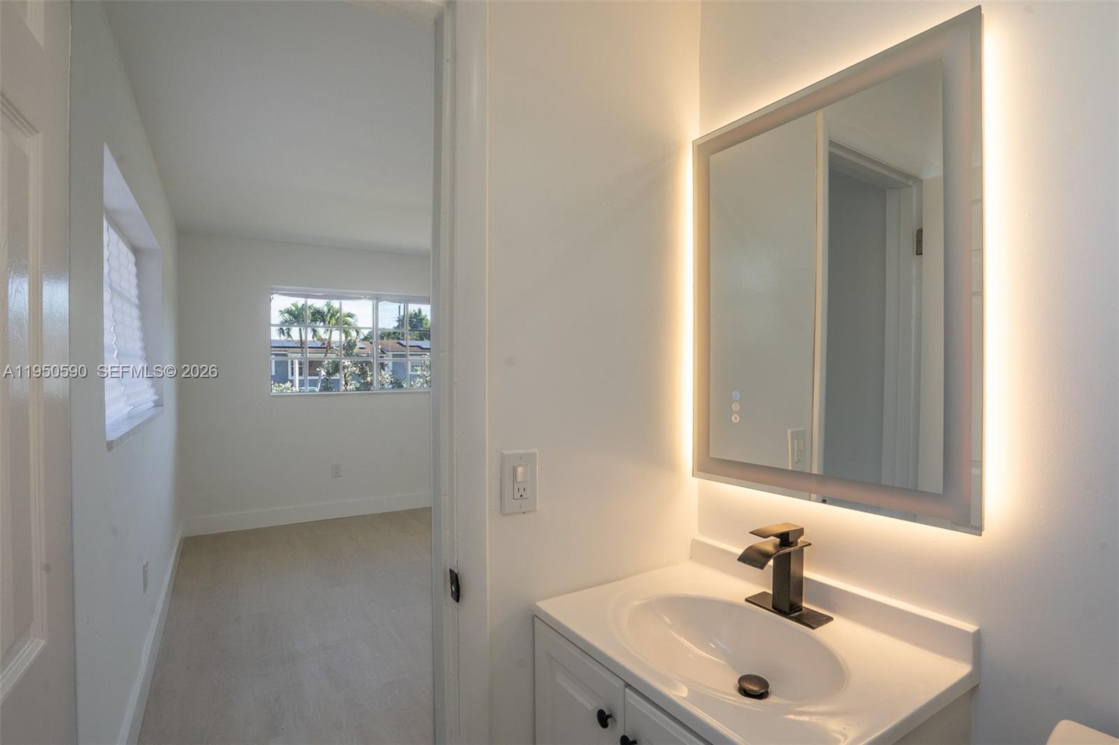 BERKELEY MANOR SEC 2 - Residential