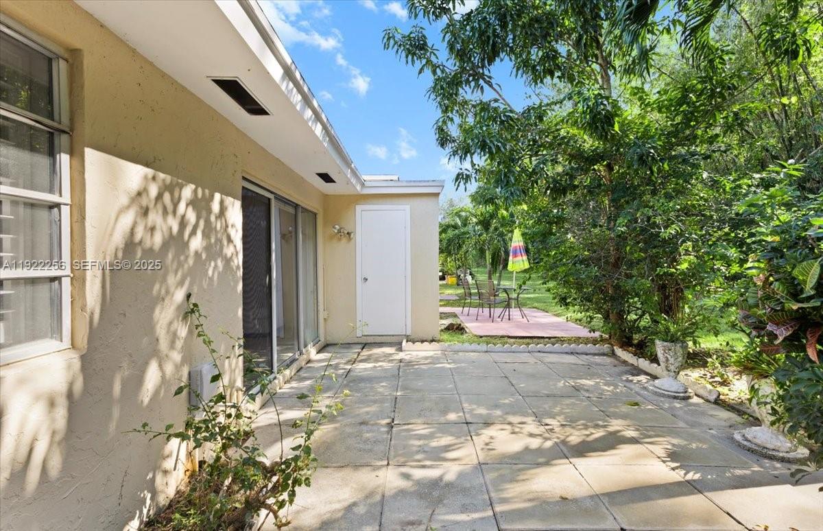 PALM GREENS AT VILLA DEL - Residential