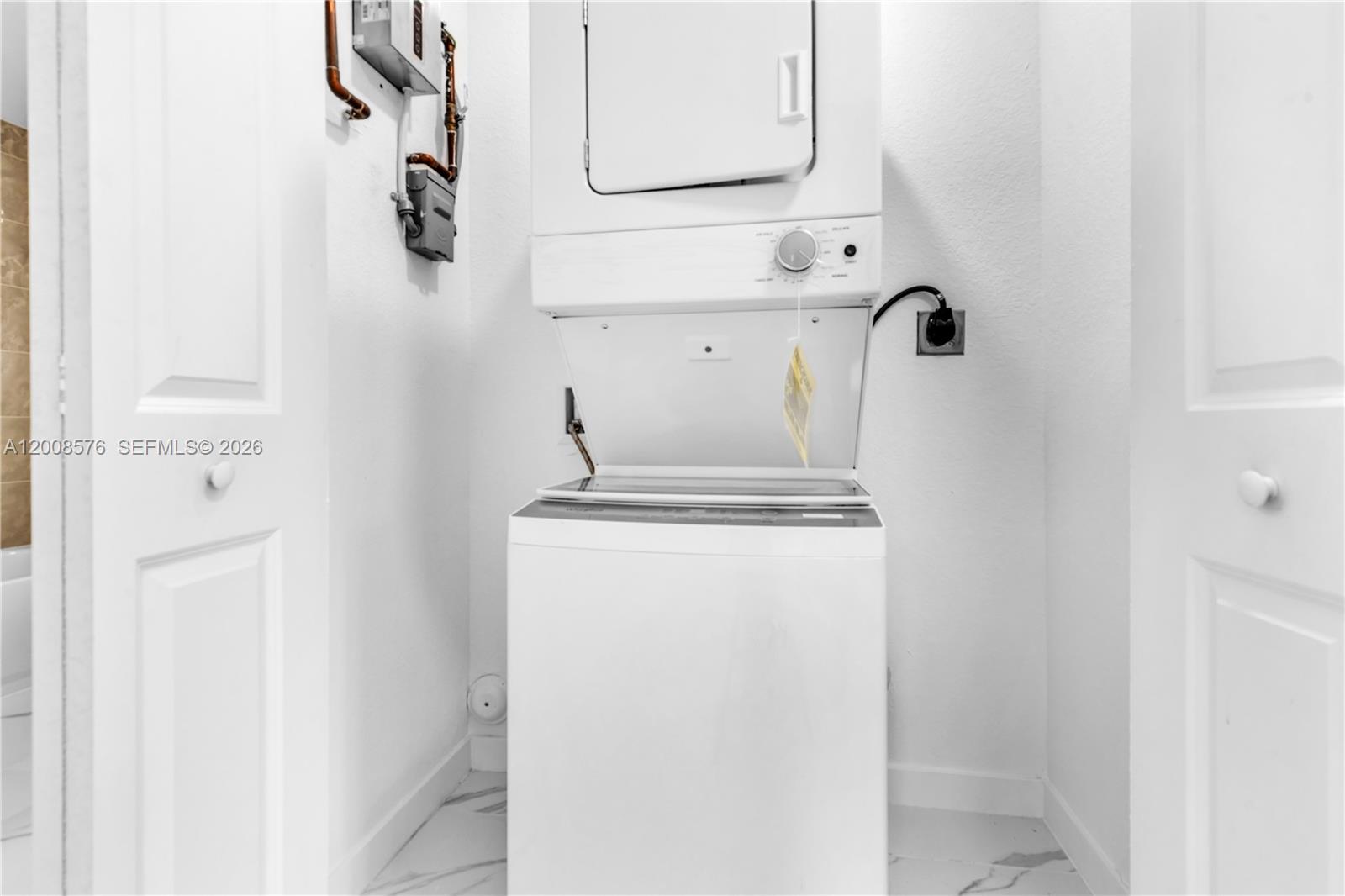 DOWNER PALMS DIV 2 - Residential