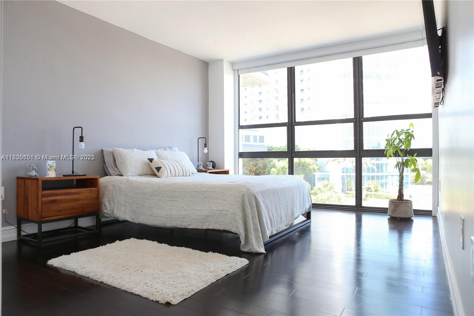 CHARTER CLUB CONDO - Residential Lease