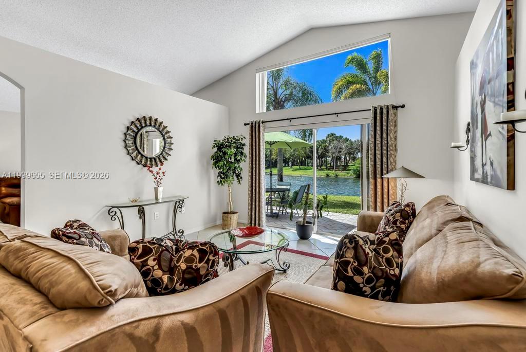 SILVER LAKES PHASE III RE - Residential