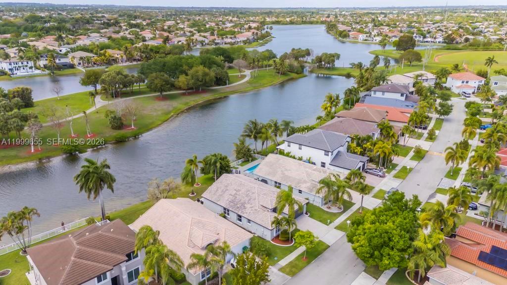 SILVER LAKES PHASE III RE - Residential