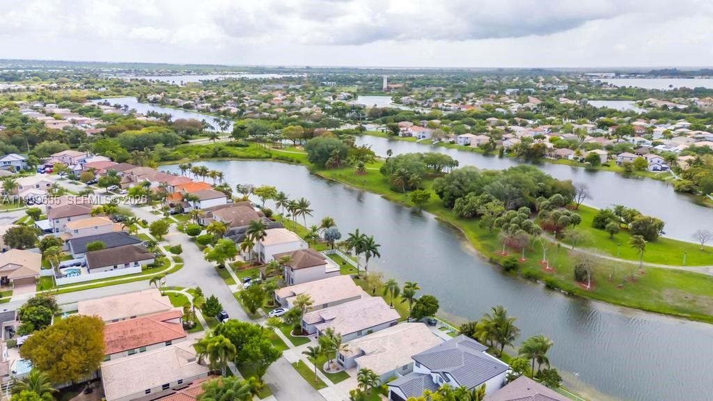 SILVER LAKES PHASE III RE - Residential