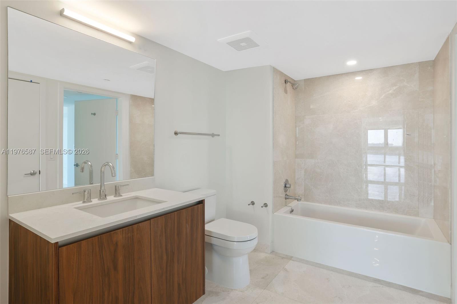 Flamingo Point - Residential Lease