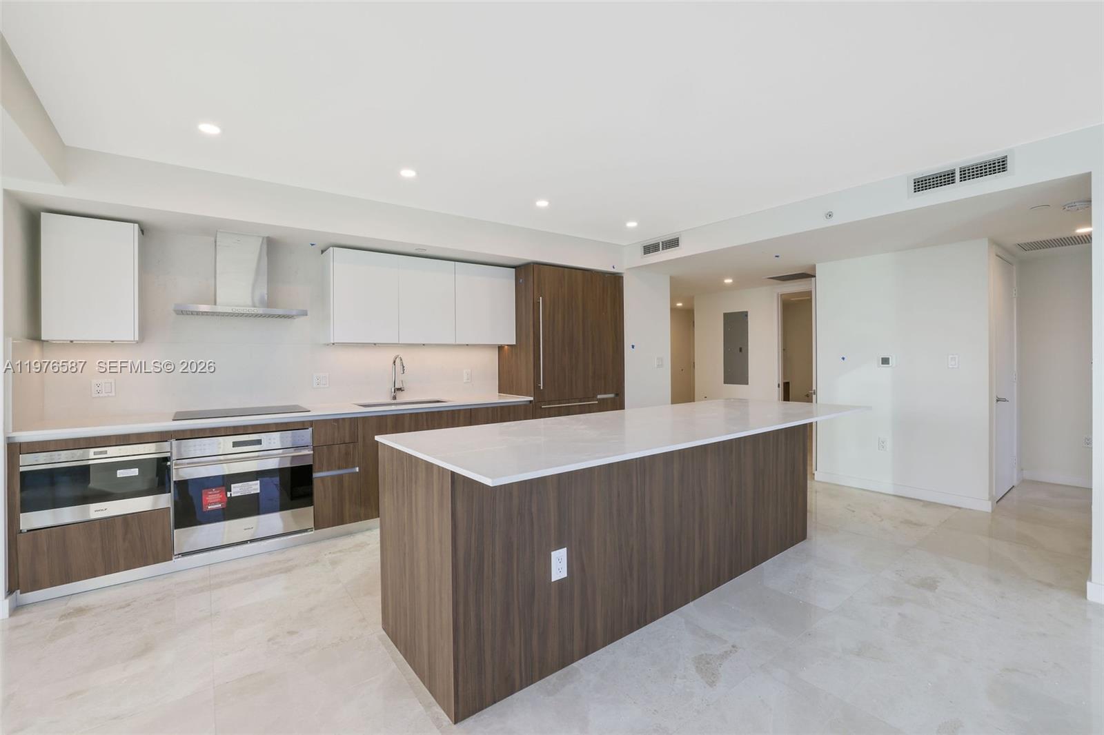 Flamingo Point - Residential Lease