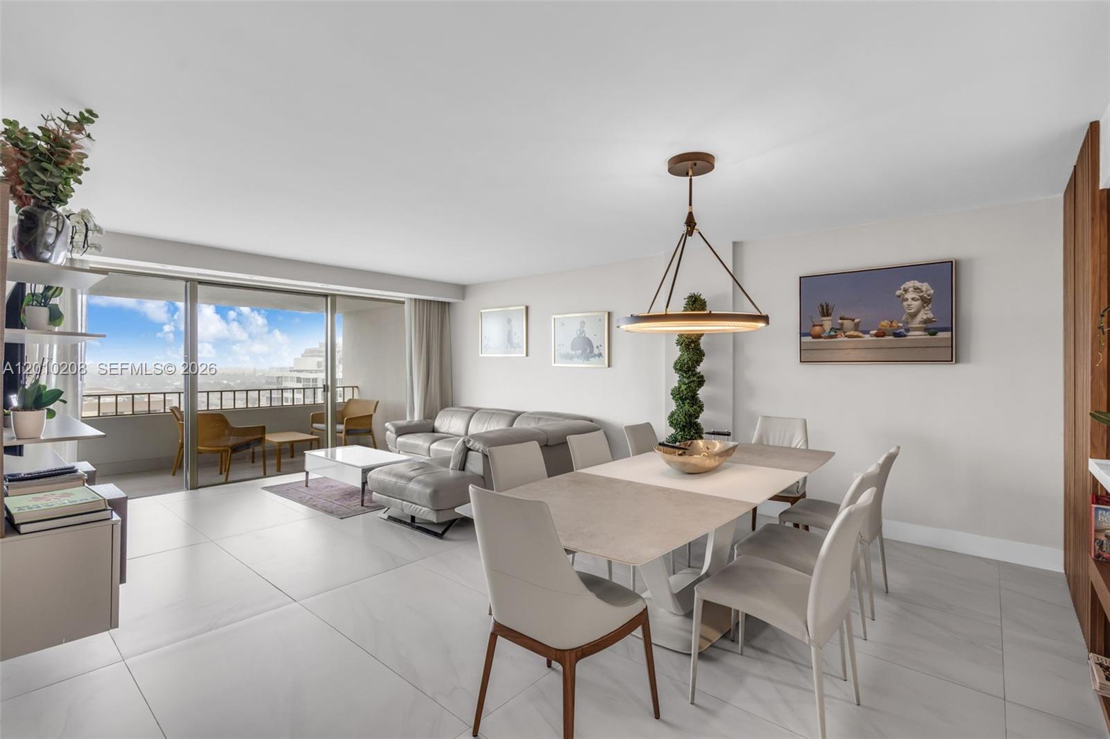 155 Ocean Lane Dr 1105