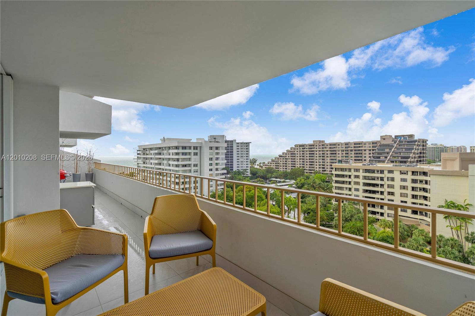 155 Ocean Lane Dr 1105