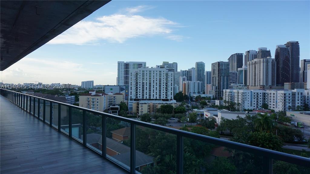 CASSA BRICKELL CONDO - Residential