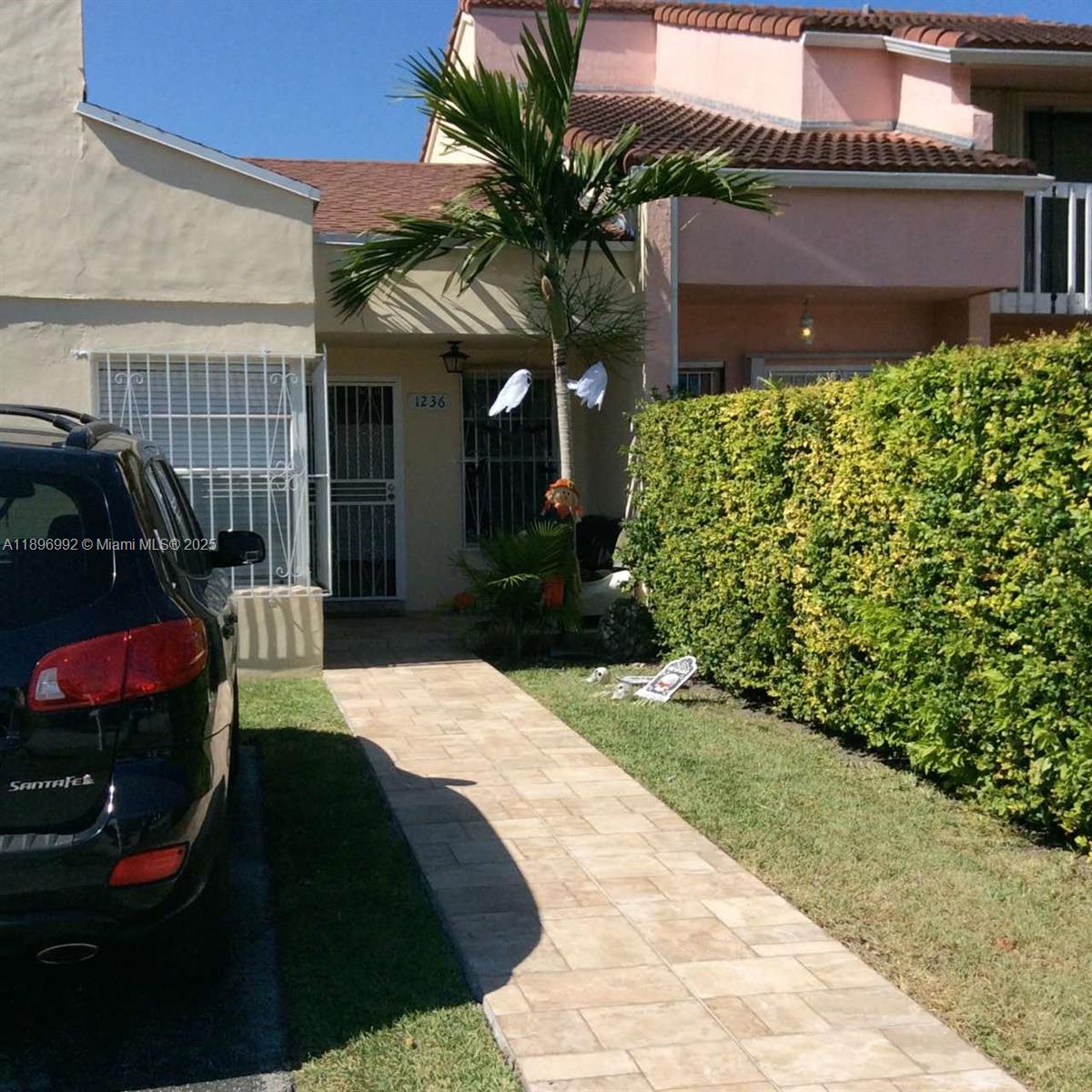 1236 SW 104th Ct