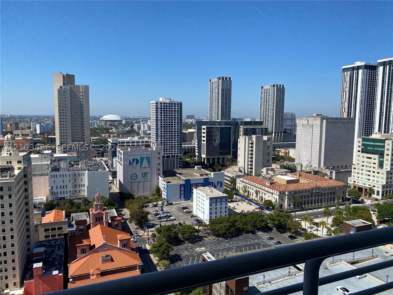 133 NE 2nd Ave 2517
