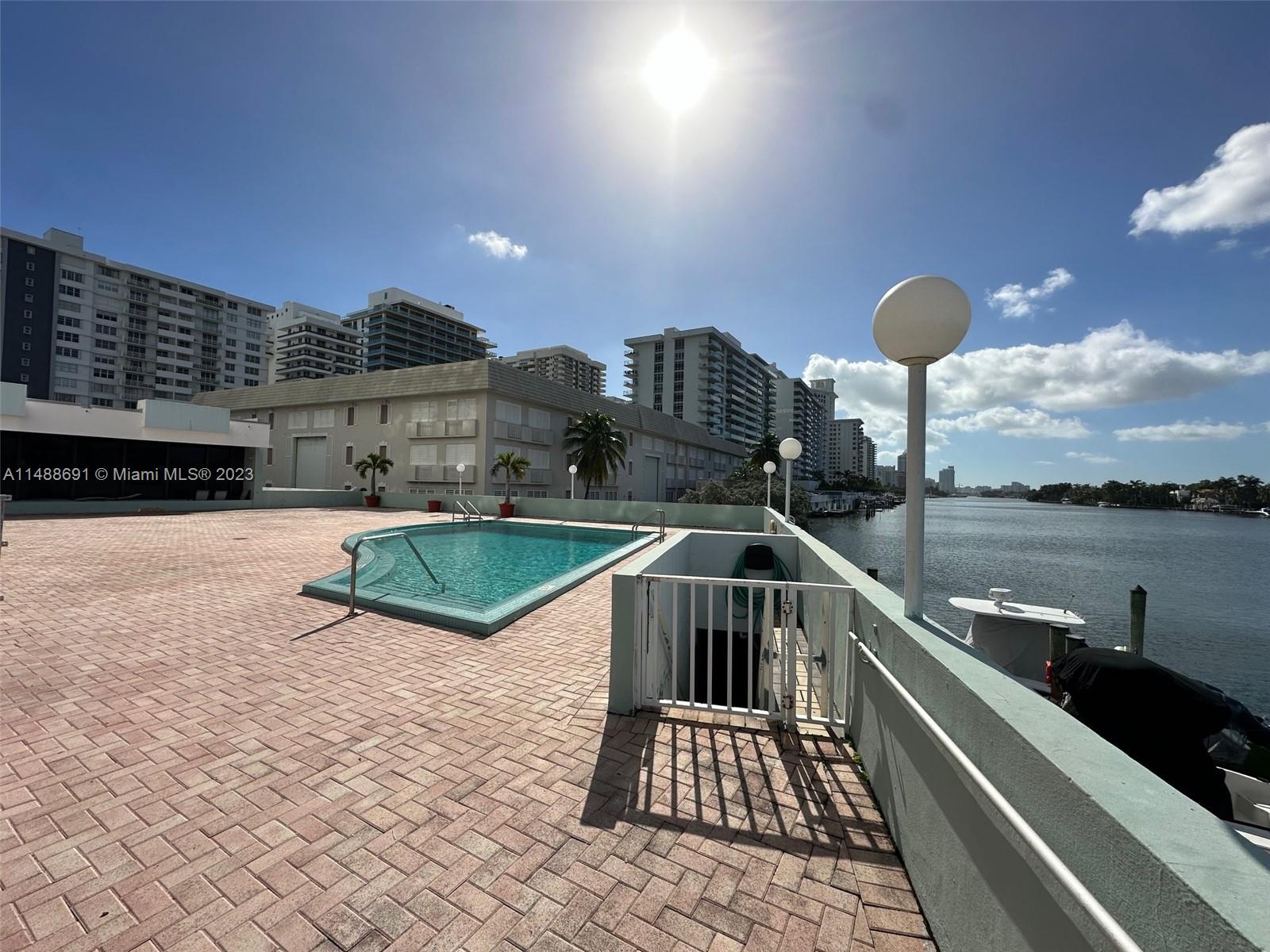 Lovely 2 Bedrooms and 2 full bathroom condo with ocean views in Miami Beach, this location is excellent, unit includes a one parking space assigned and water. Laundry on site. You will absolutely love this property.