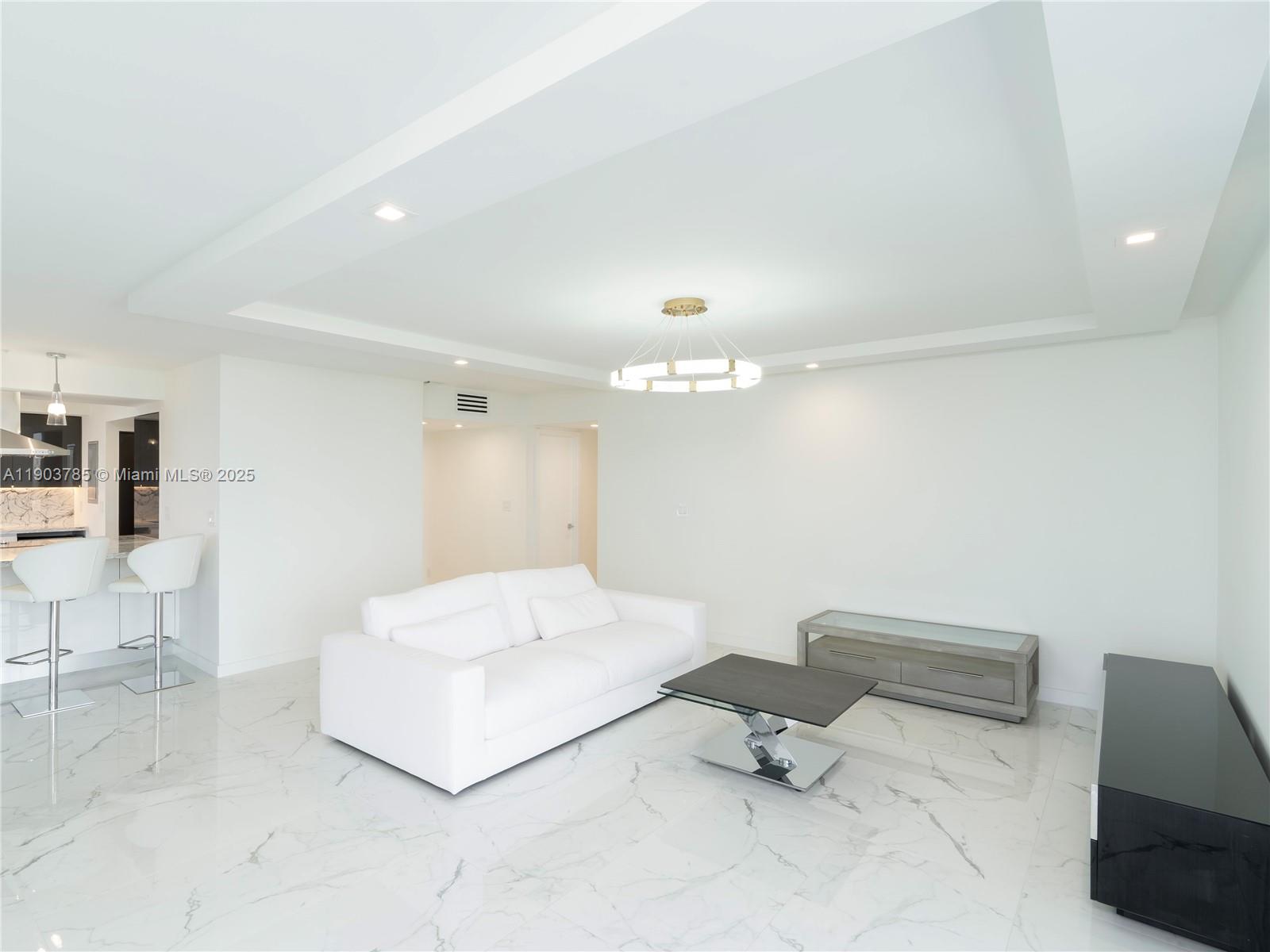 TURNBERRY ISLE CONDO - Residential Lease